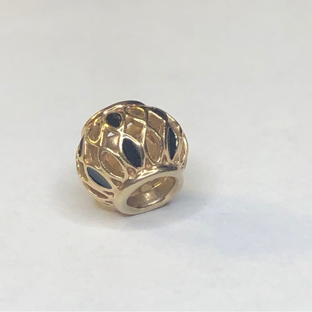 Pandora Solid 14k Royal Victorian Gold Charm G585 Ale - Picture 12 of 13